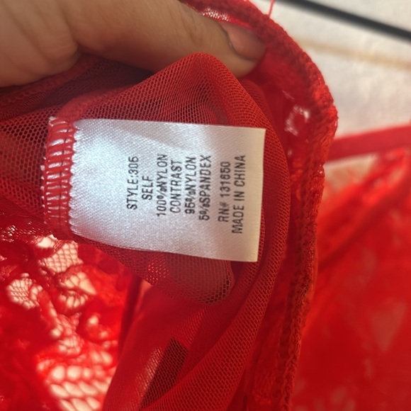 NWT Fashion Nova helplessly romantic teddy size small - Picture 7 of 7